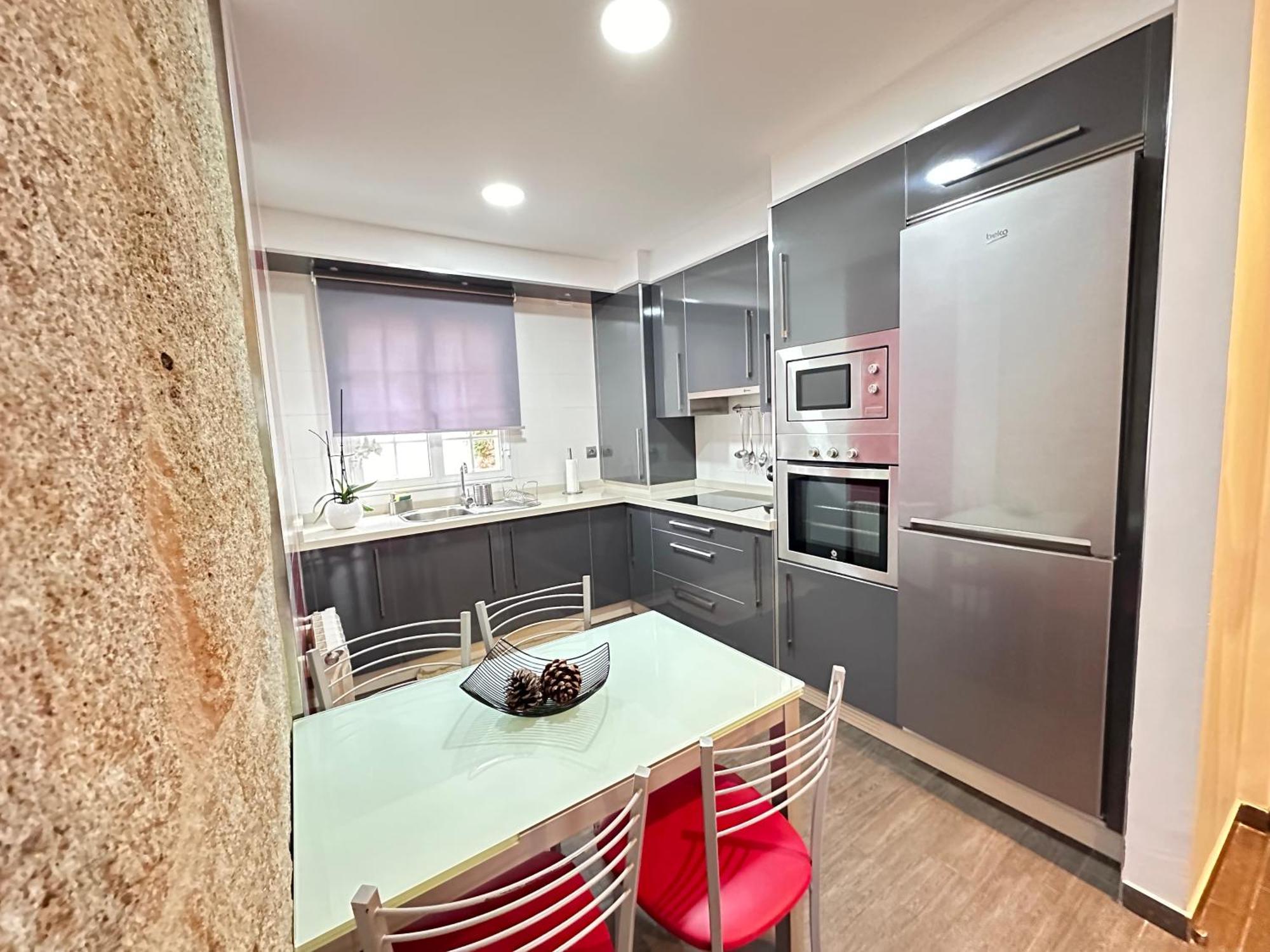Isla De Tambo Apartment San Salvador de Poio ภายนอก รูปภาพ